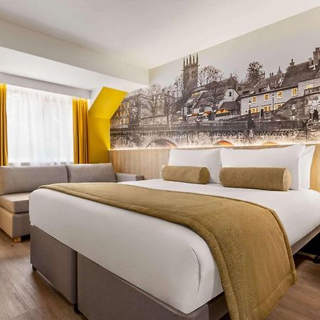 Super 8 By Wyndham Chester East Extérieur photo